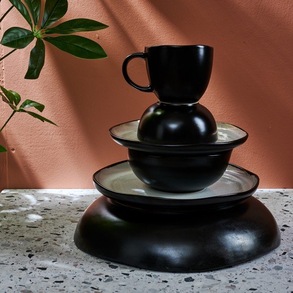 Czarny/beżowy kamionkowy kubek 420 ml Lunar – Salt&Pepper-image-3