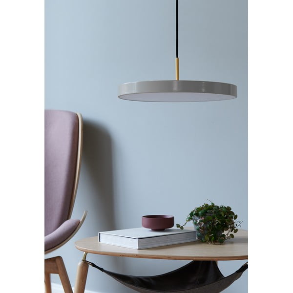 Jasnoszara lampa wisząca LED z metalowym kloszem ø 43 cm Asteria Medium – UMAGE-image-1