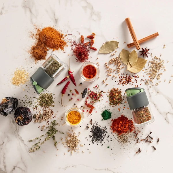 Zestaw pojemników na przyprawy 4 szt. 100 ml – Lékué-image-1