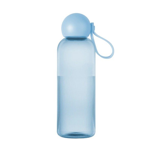 Jasnoniebieska podróżna butelka z plastiku z recyklingu 600 ml Ture – Sagaform