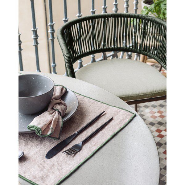 Betonowy stół zewnętrzny Kave Home Itai, ⌀ 90 cm-image-4