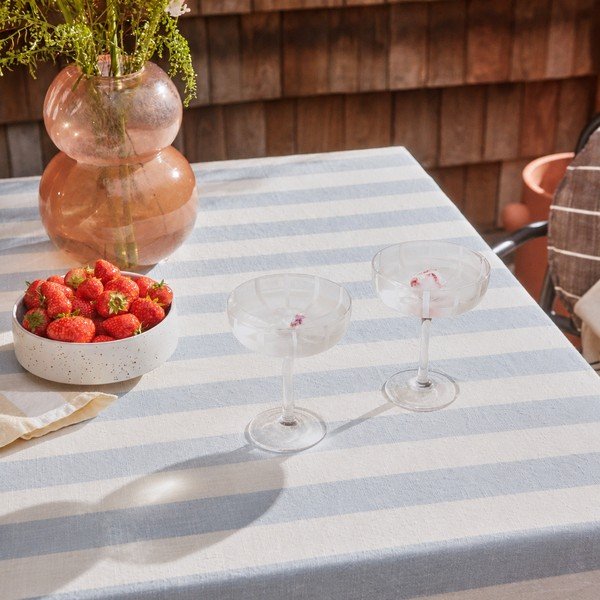 Obrus z bawełny organicznej 140x200 cm Striped – OYOY Living Design-image-1