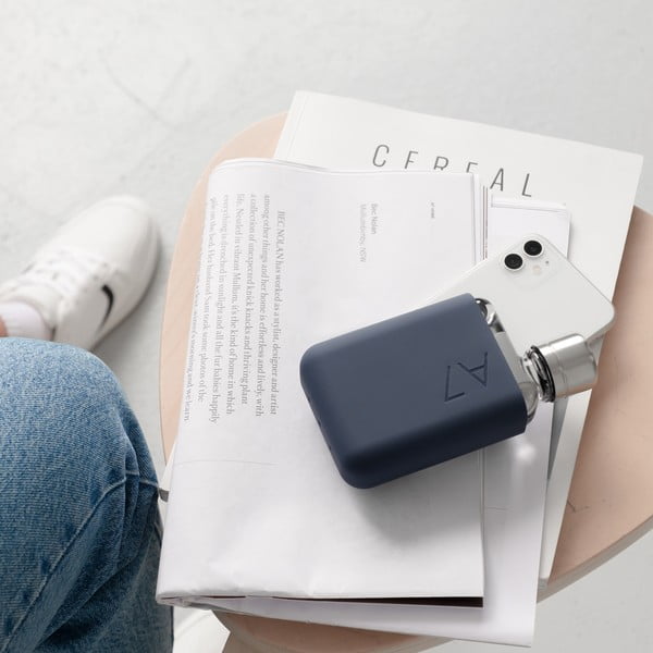 Niebieskie silikonowe etui na płaską butelkę Memobottle A7 Sleeve-image-3