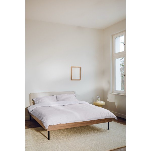 Łóżko dwuosobowe z płyty wiórowej w dekorze orzecha bez zagłówka ze stelażem 160x200 cm w ciemnym naturalnym kolorze Streiko – noo.ma-image-3