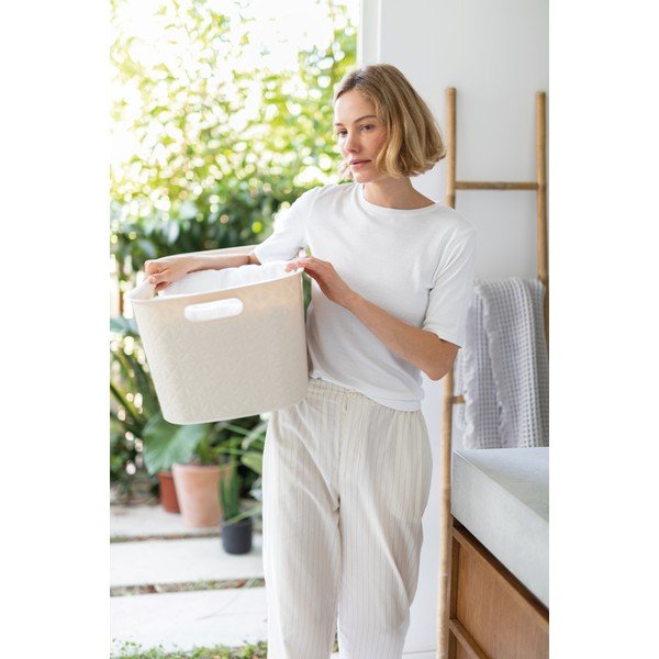 Kremowy plastikowy kosz na pranie 45 l Softex – Curver-image-2