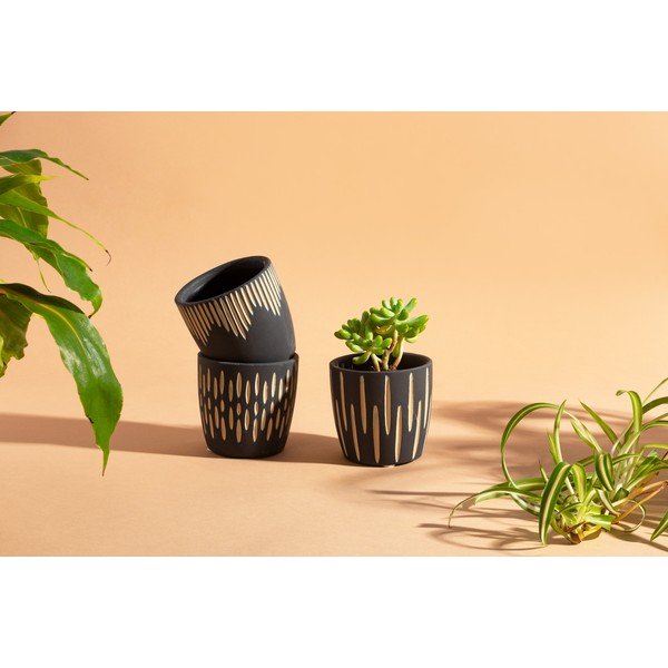 Terakotowe osłonki na doniczki zestaw 3 szt. ø 8 cm Grafitto – Sass & Belle-image-1