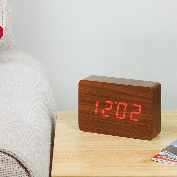 Ciemnobrązowy budzik z czerwonym wyświetlaczem LED Gingko Brick Click Clock-image-3