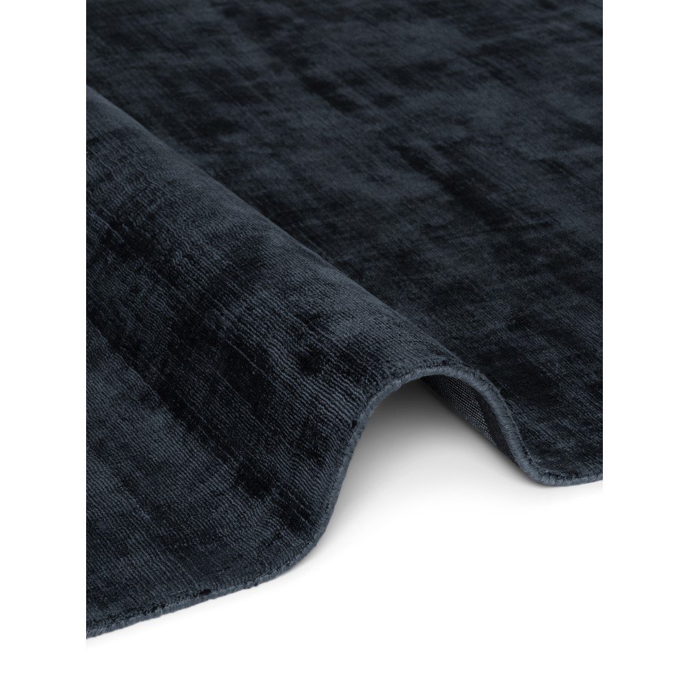 Czarny dywan z wiskozy tkany ręcznie 80x150 cm Noemi – Vikosa (zdjęcie 8)