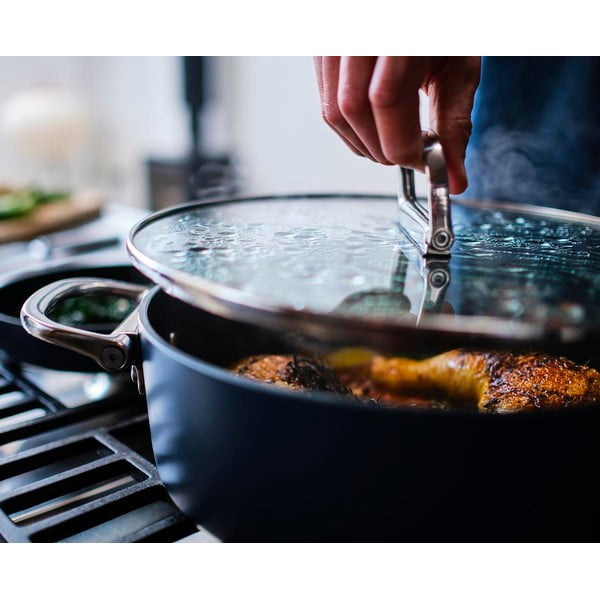 Garnek z pokrywką i powłoką ceramiczną odpowiedni na indukcję Space – Joseph Joseph-image-3