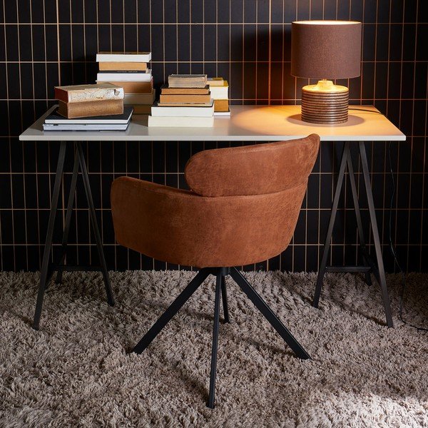 Koniakowy tapicerowany fotel jadalniany z podłokietnikami Fenne – WOOOD-image-1