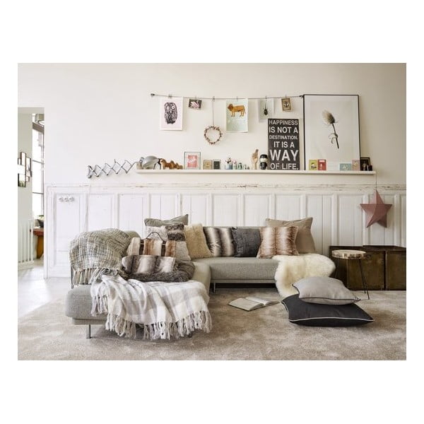 Brązowy koc ze skórzanym paskiem Tiseco Home Studio Wolf, 130x180 cm-image-1