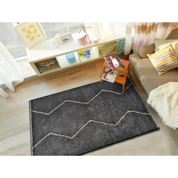 Czarny dywan Universal Kasbah Sharp, 133x190 cm-image-1