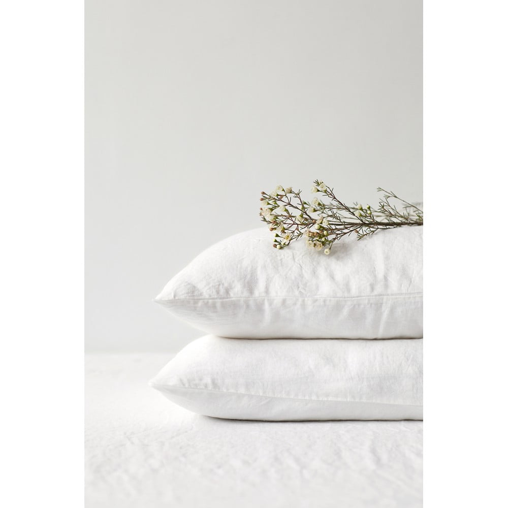 Biała lniana poszewka na poduszkę Linen Tales, 70x90 cm