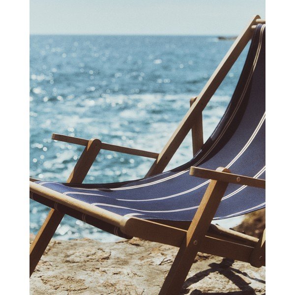 Niebieski drewniany leżak ogrodowy Vilara – Kave Home-image-3