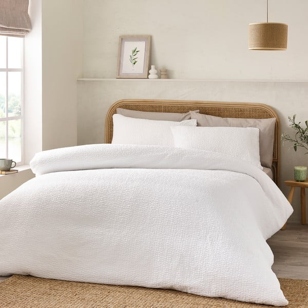Biała pościel dwuosobowa z kory 230x220 cm Crinkle Seersucker – Catherine Lansfield-image-1