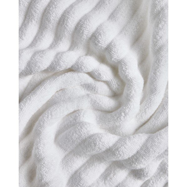 Biały bawełniany ręcznik kąpielowy frotte 70x140 cm Navira – Kave Home-image-4