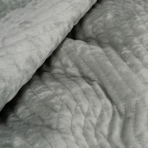 Szarozielona aksamitna narzuta pikowana 230x260 cm – Ixia-image-2