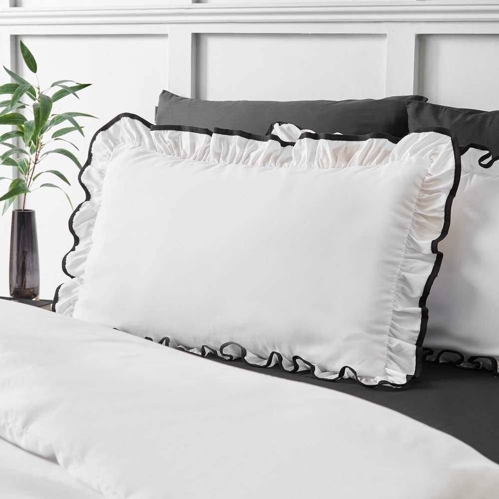 Biała pościel dwuosobowa 3-częściowa 200x200 cm So Soft Mono Frill – Catherine Lansfield (zdjęcie 3)