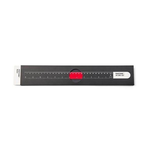 Linijka Red 2035 – Pantone-image-1