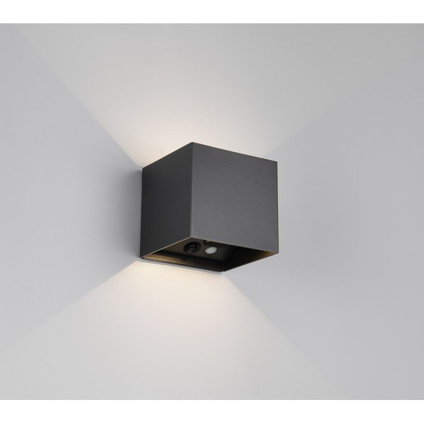 Lampa zewnętrzna ścienna LED z czujnikiem ruchu na USB (wysokość 10 cm) Genie – Reality-image-1