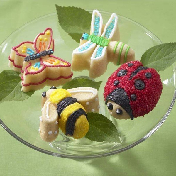 Forma na 8 babeczek w kolorze miedzi Nordic Ware Bugs, 1,2 l-image-1