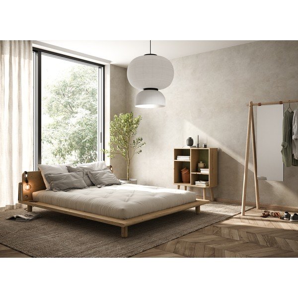 Łóżko dwuosobowe z litego drewna z zagłówkiem, lampkami i materacem Comfort Karup Design Peek, 140x200 cm-image-1