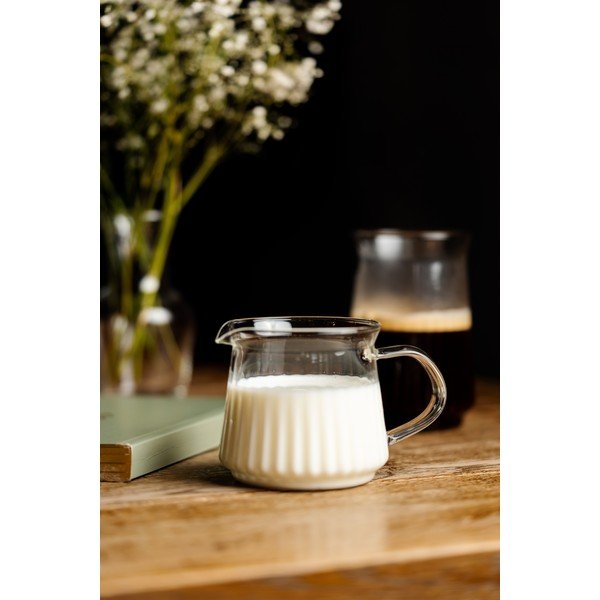 Szklany mlecznik 280 ml Mia – Vialli Design-image-2