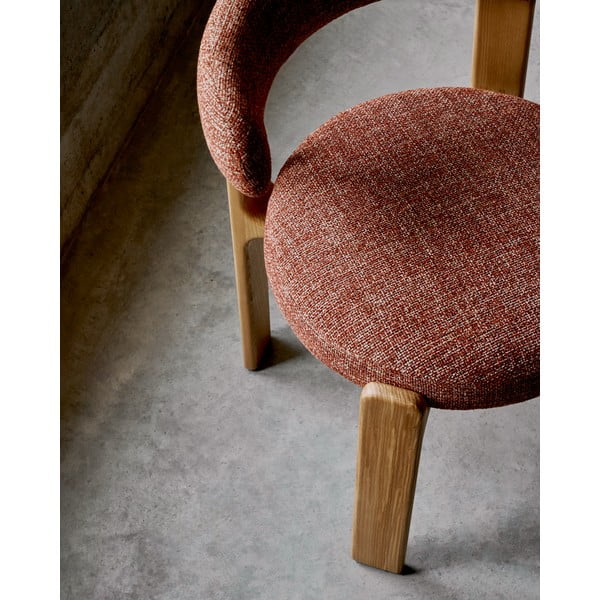 Krzesło z litego drewna jesionowego w kolorze naturalnym i kolorze terakoty Granite – Kave Home-image-3