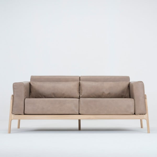 Jasnobrązowa sofa z bawolej skóry z konstrukcją z litego drewna dębowego Gazzda Fawn, 180 cm