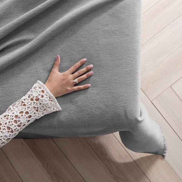 Szara narzuta z szenilu 220x240 cm Talo – Filumi-image-1