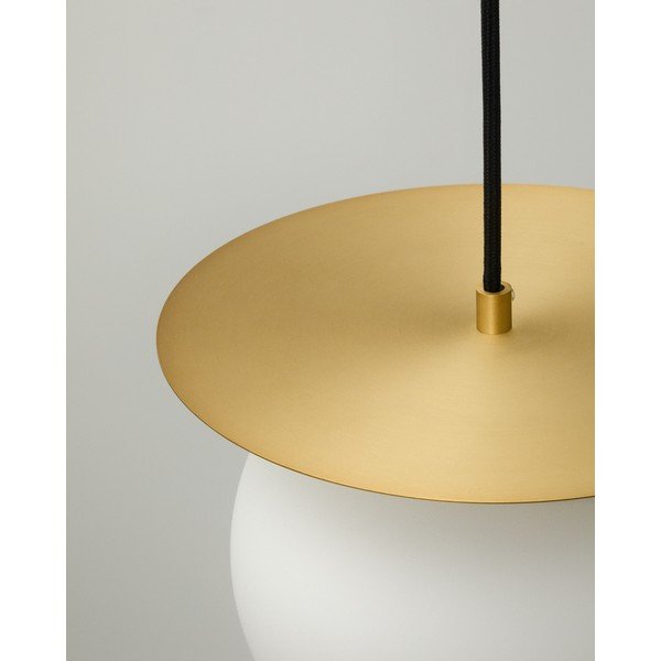 Biała/w kolorze złota metalowa lampa wisząca ze szklanym kloszem ø 25 cm Brisia – Kave Home-image-3