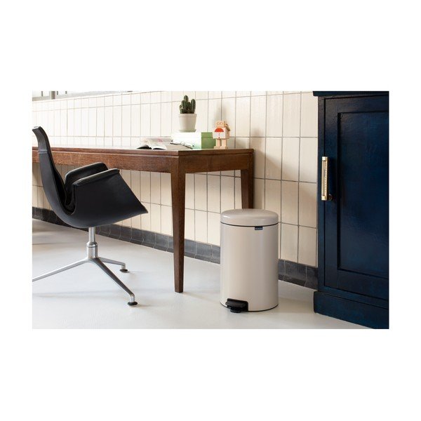 Beżowy stalowy kosz na śmieci z pedałem 20 l NewIcon – Brabantia-image-1