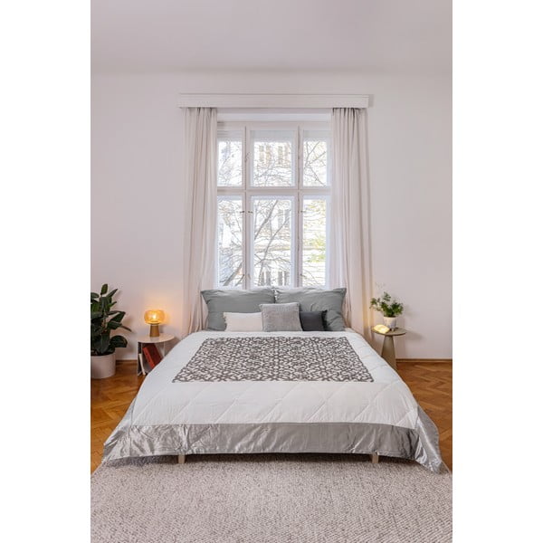 Narzuta pikowana z aksamitu 220x230 cm Lattice Cut – Catherine Lansfield-image-4