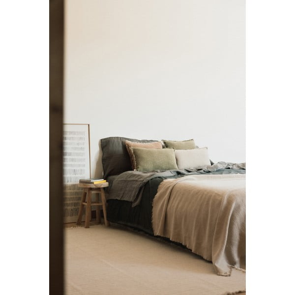 Kremowy bawełniany koc 130x180 cm Handloom – Lorena Canals-image-2