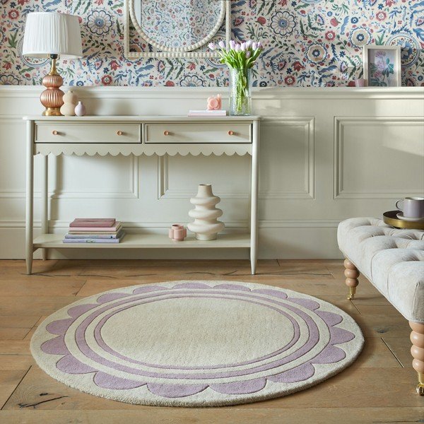 Fioletowo-naturalny wełniany okrągły dywan tkany ręcznie ø 120 cm Lois Scallop – Flair Rugs-image-1