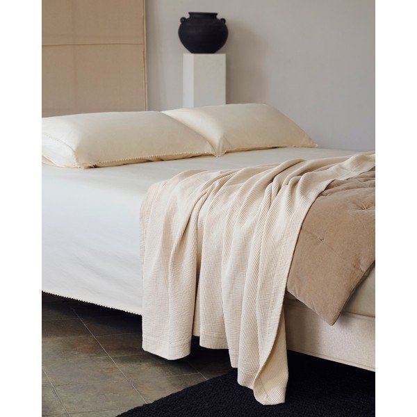 Beżowe tapicerowane łóżko dwuosobowe 150x190 cm Ofelia – Kave Home-image-2