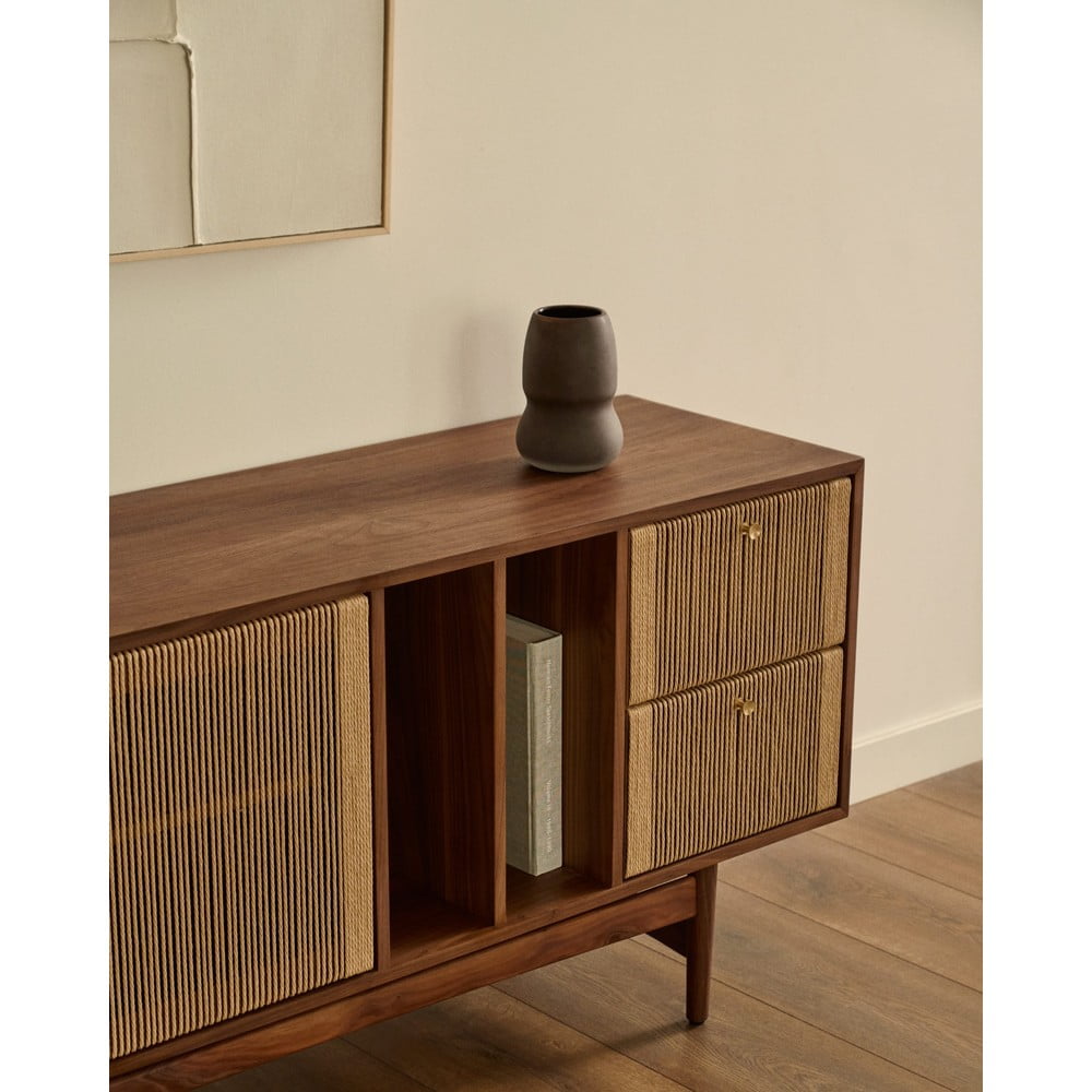 Brązowa niska komoda w dekorze orzecha 180x73 cm Elan – Kave Home (zdjęcie 10)