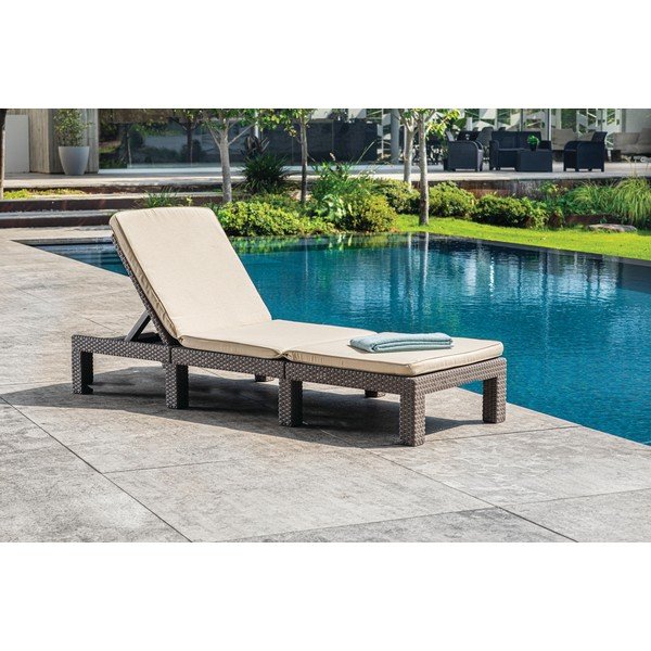 Beżowy leżak ogrodowy ze sztucznego rattanu Daytona – Keter-image-2