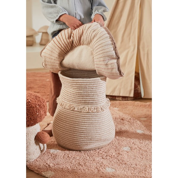 Jasnoróżowy bawełniany dywan dziecięcy tkany ręcznie odpowiedni do prania ø140 cm Round Dot Rose – Lorena Canals-image-4