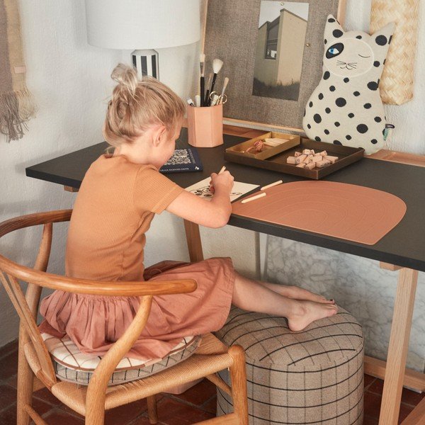 Beżowy worek do siedzenia Grid – OYOY Living Design-image-1
