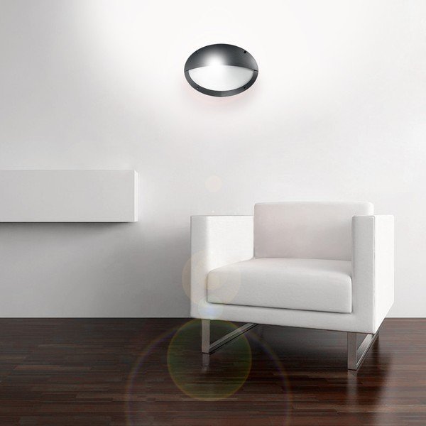 Kinkiet ogrodowy Evergreen Lights Tapo-image-1