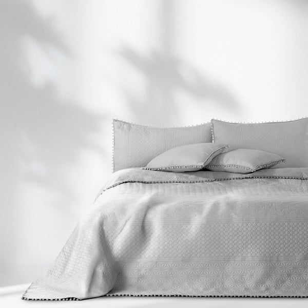 Jasnoszara narzuta na łóżko AmeliaHome Meadore, 200 x 220 cm