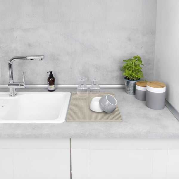 Beżowa gumowa podkładka do naczyń 40x30 cm Maxi – Wenko-image-1