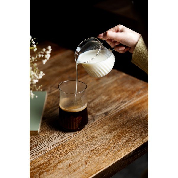 Szklany mlecznik 280 ml Mia – Vialli Design-image-1