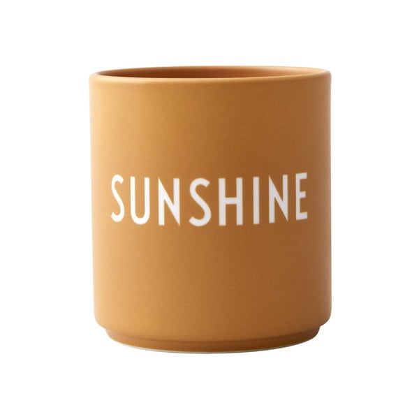 Musztardowy porcelanowy kubek Design Letters Favourite Sunshine