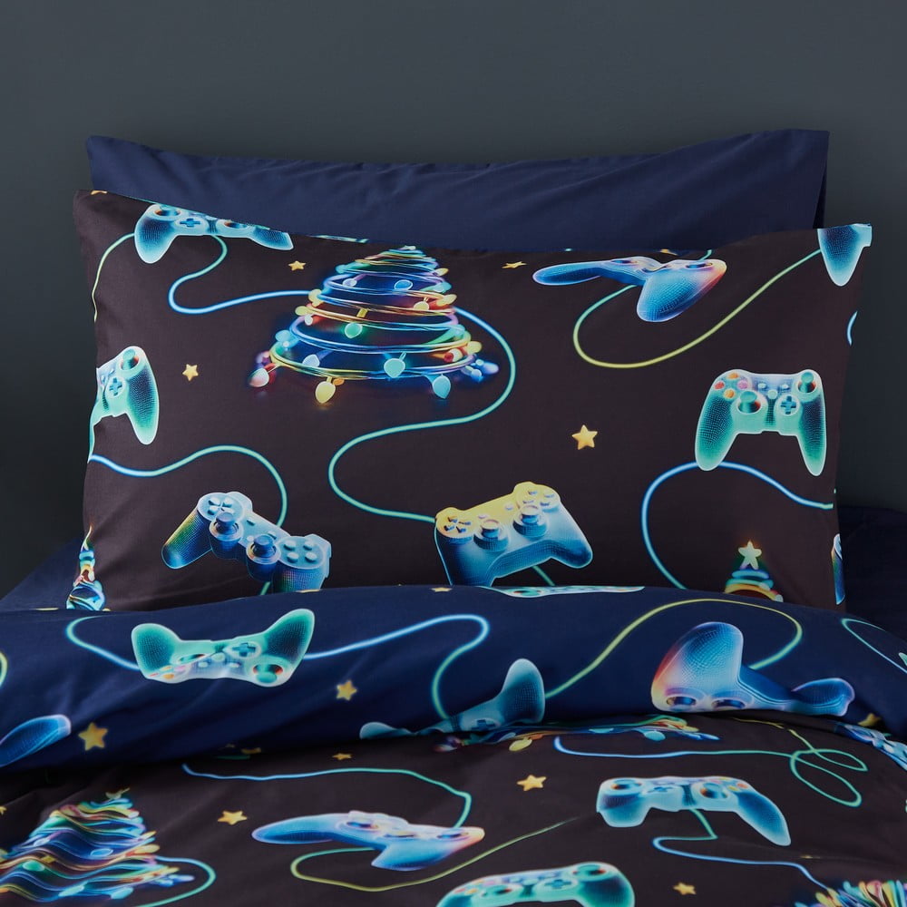 Czarno-niebieska pościel dwuosobowa 200x200 cm Christmas Gamer – Catherine Lansfield (zdjęcie 4)