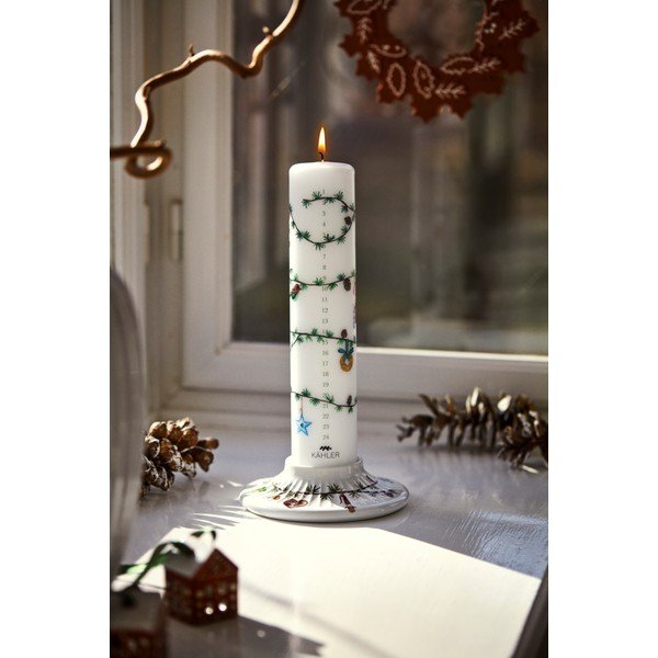 Świeca ze świątecznym motywem Hammershøi Christmas – Kähler Design-image-1