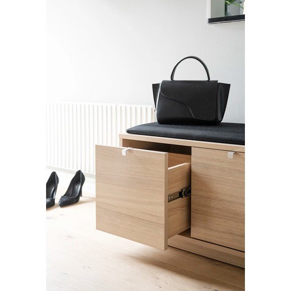 Czarno-naturalna szafka na buty w dekorze dębu z siedziskiem Confetti – Rowico-image-1