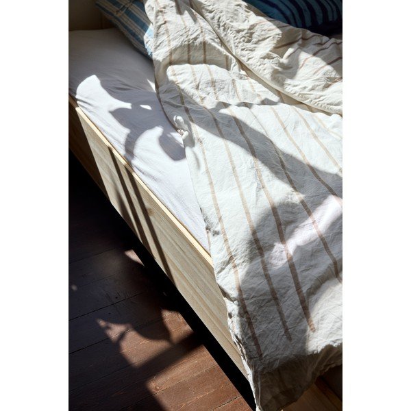 Łóżko dwuosobowe z litego drewna sosnowego ze stelażem 160x200 cm Merge – Karup Design-image-4