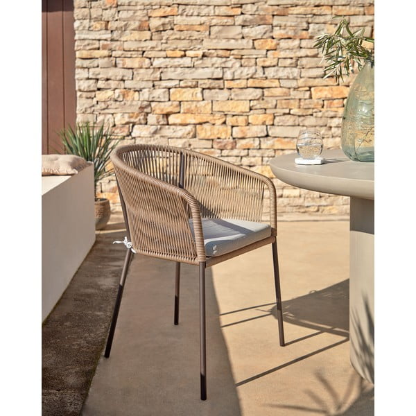 Beżowe metalowe/tapicerowane krzesło ogrodowe Yanet – Kave Home-image-1
